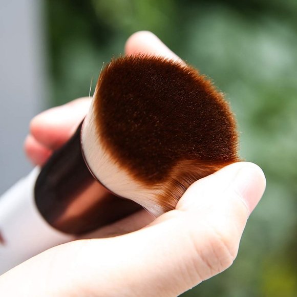 Flat Top Kabuki Liquid Makeup Synthetic Makeup Brushes for Blending - Picture 2 of 8